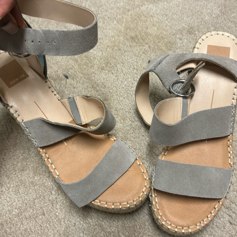 Wedge sandals
